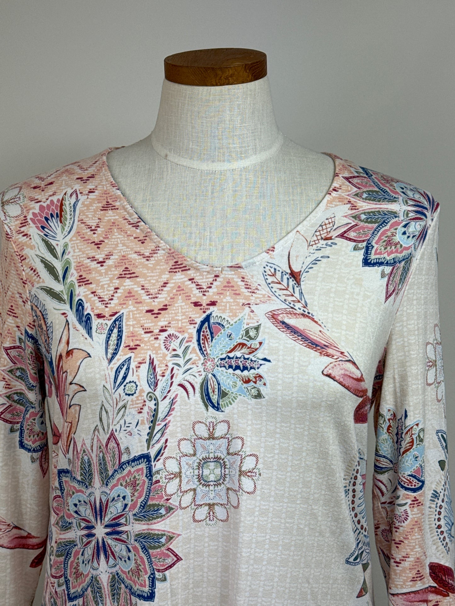 Size 1 Pull over 3/4 Sleeve Top