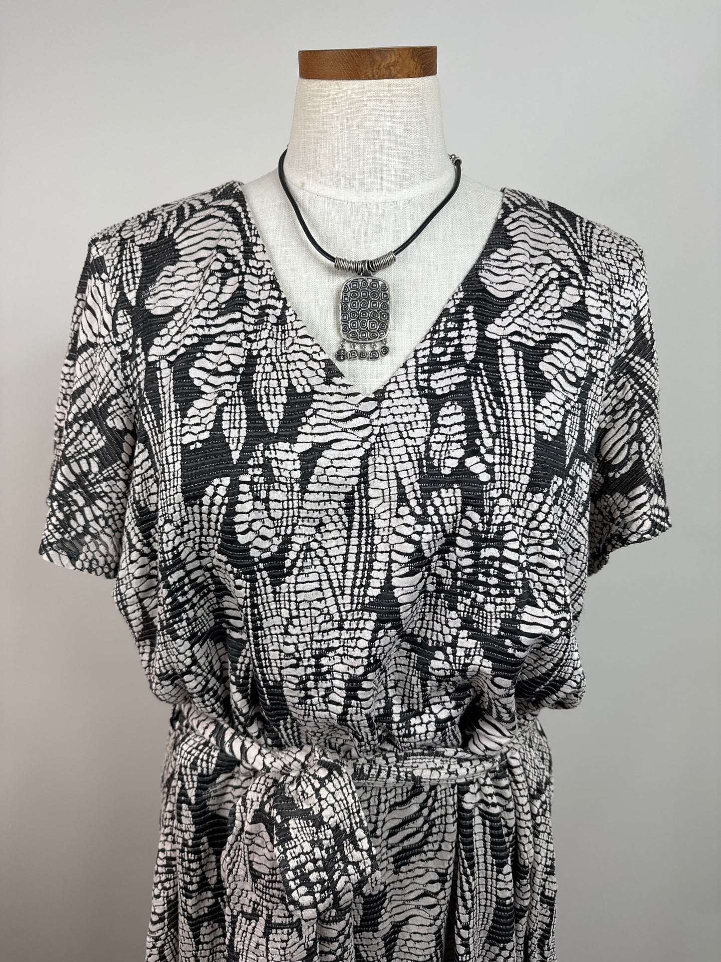 NWT Size 3 Tropical Dress