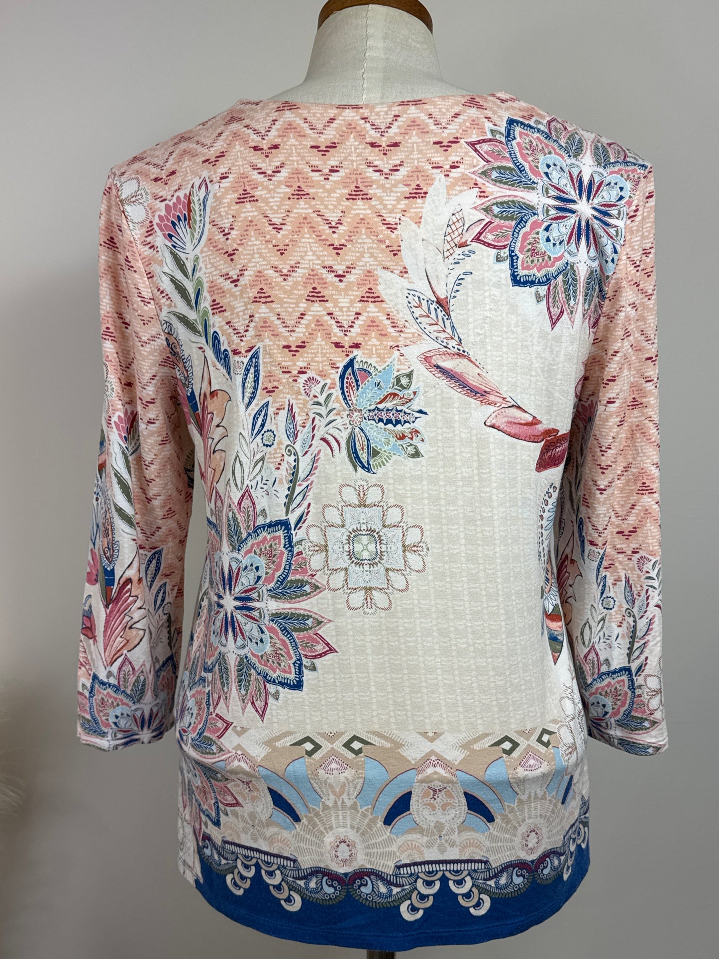 Size 1 Pull over 3/4 Sleeve Top