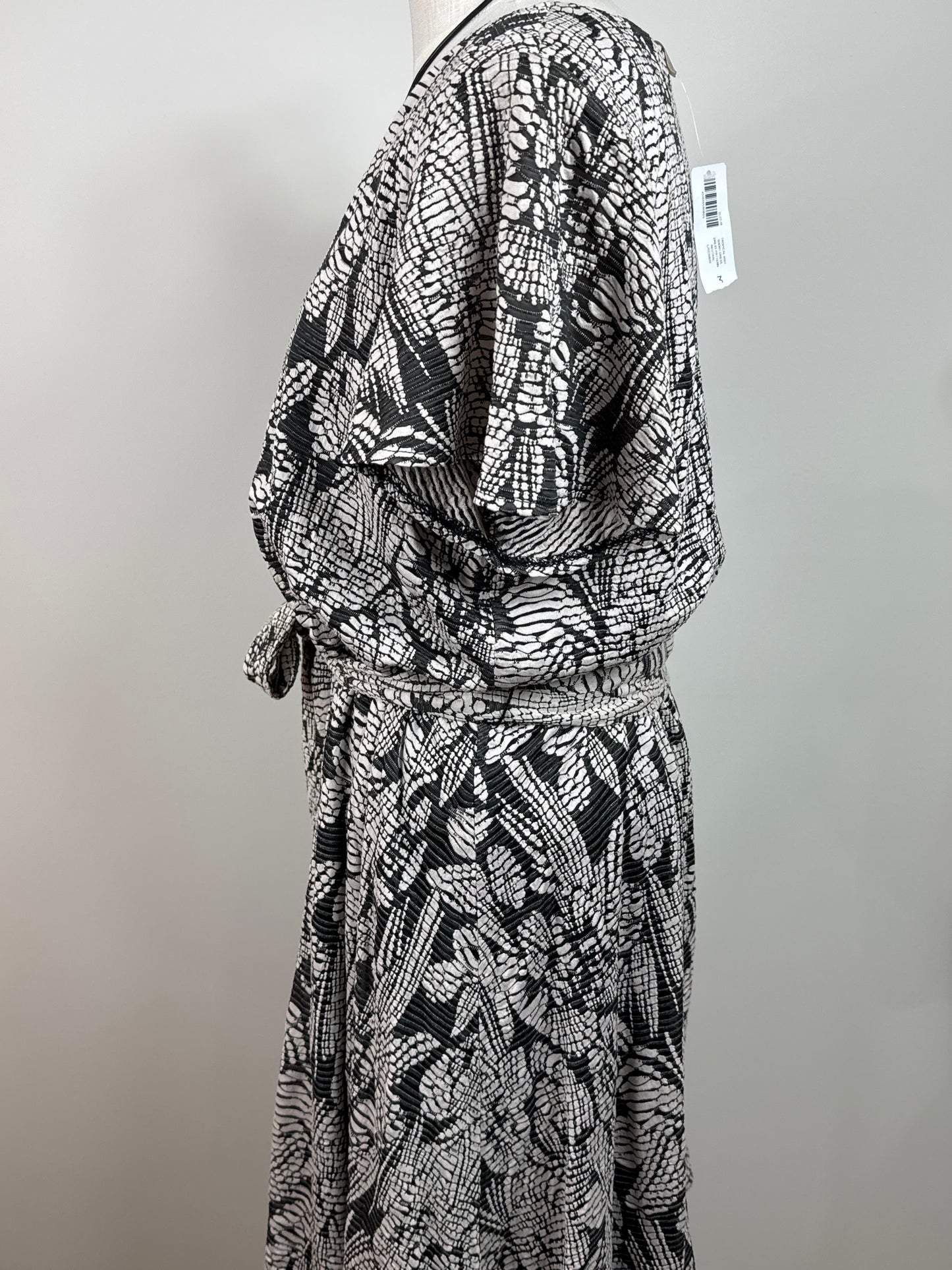 NWT Size 3 Tropical Dress