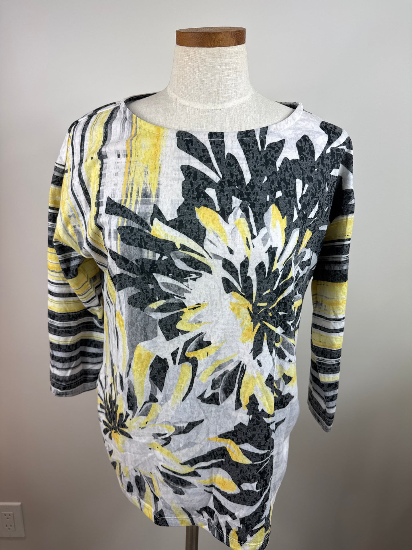 Size 2 Pullover Pint Top