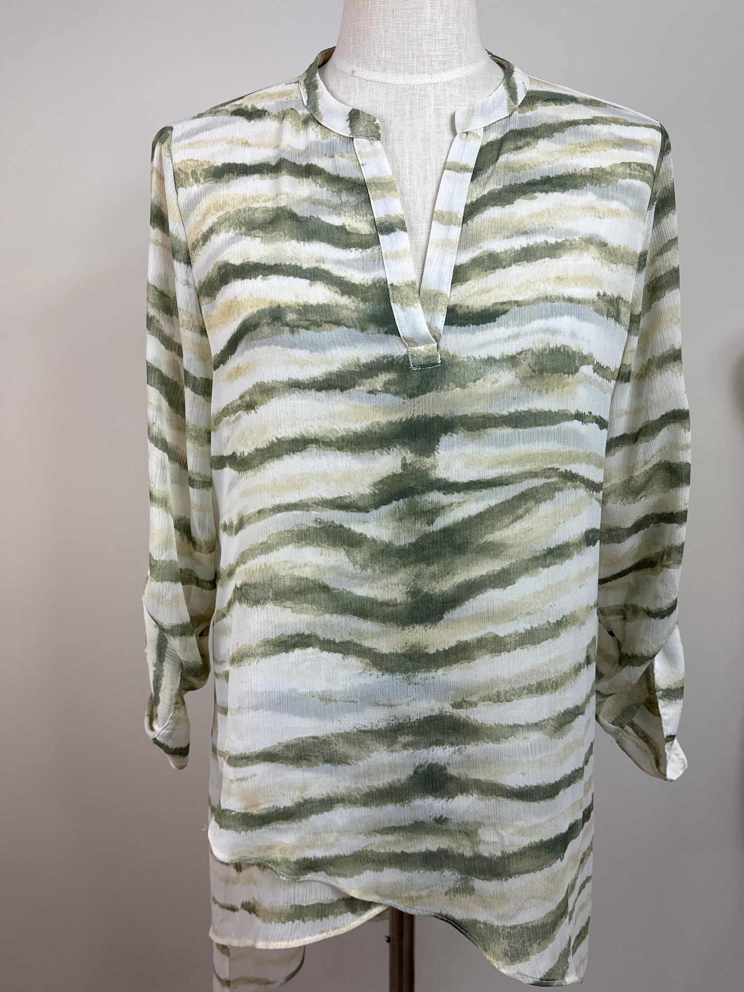 Size 1 pull over Kaftan