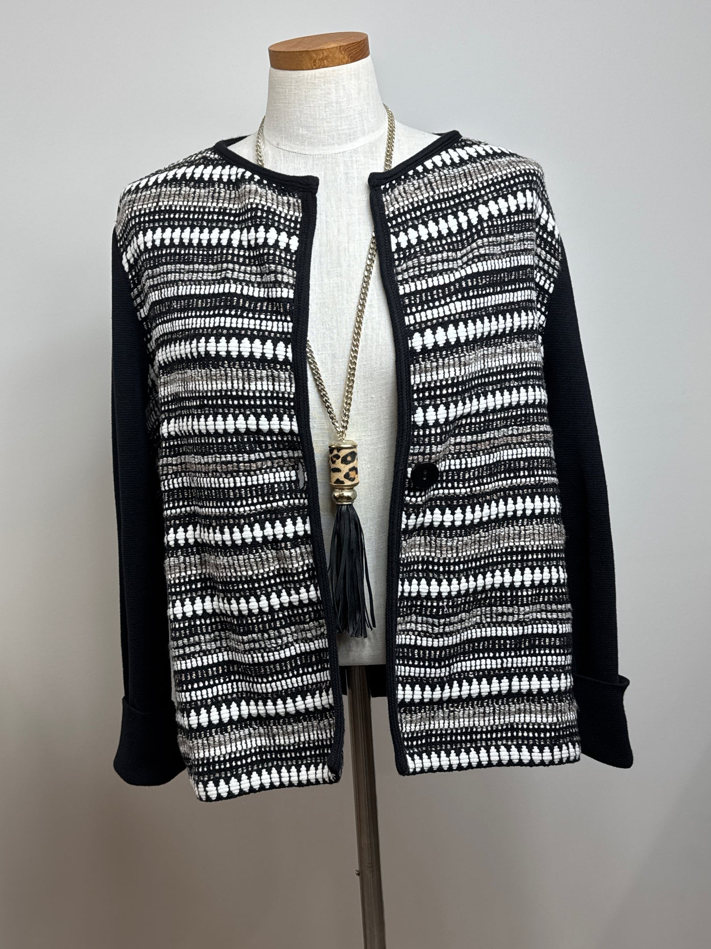 SWEATERS (PULL OVER & OPEN FRONT)