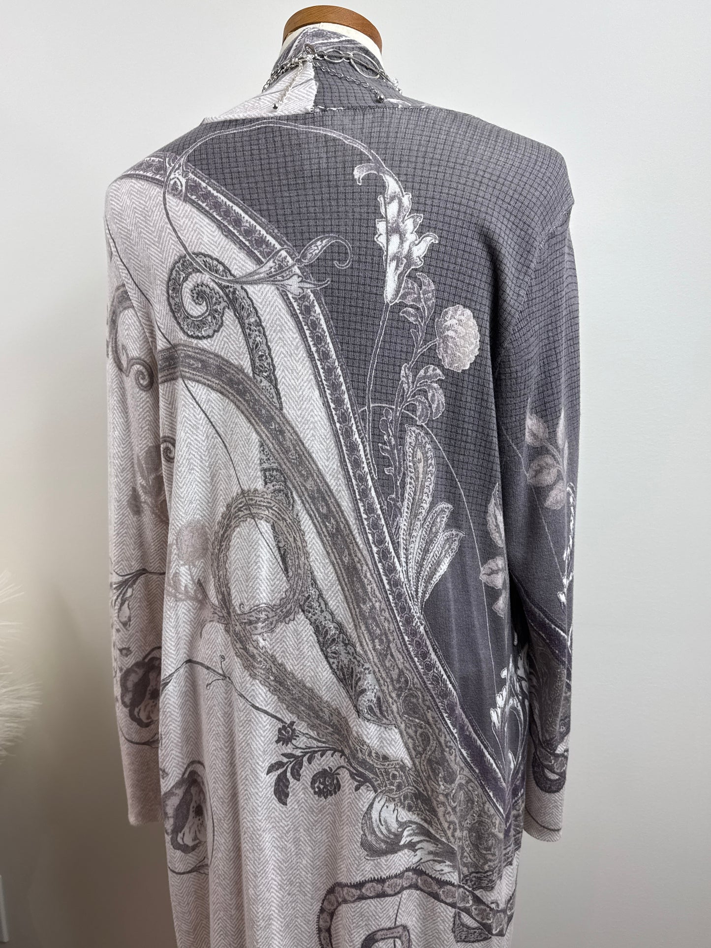 Size 2 Purple & White long cardigan sweater
