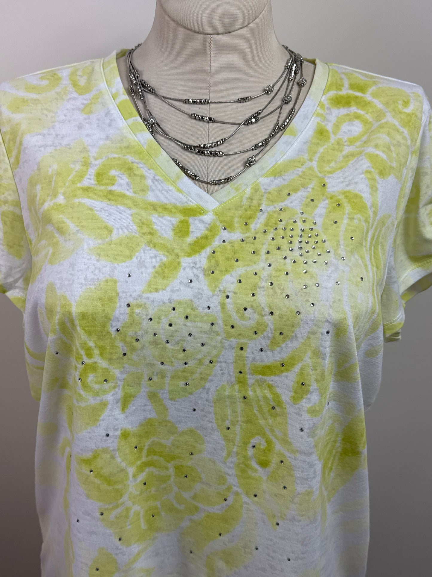 Size 3 NWT Zenergy Embellished t-Shirt