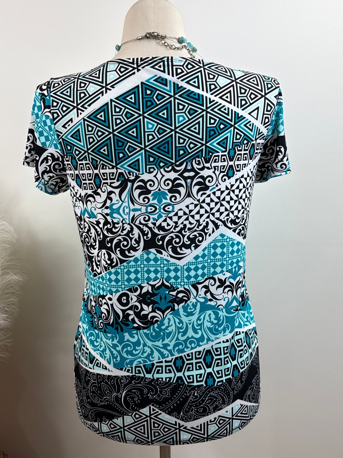 Size 1 Easywear Pull-over Short Sleeve Top