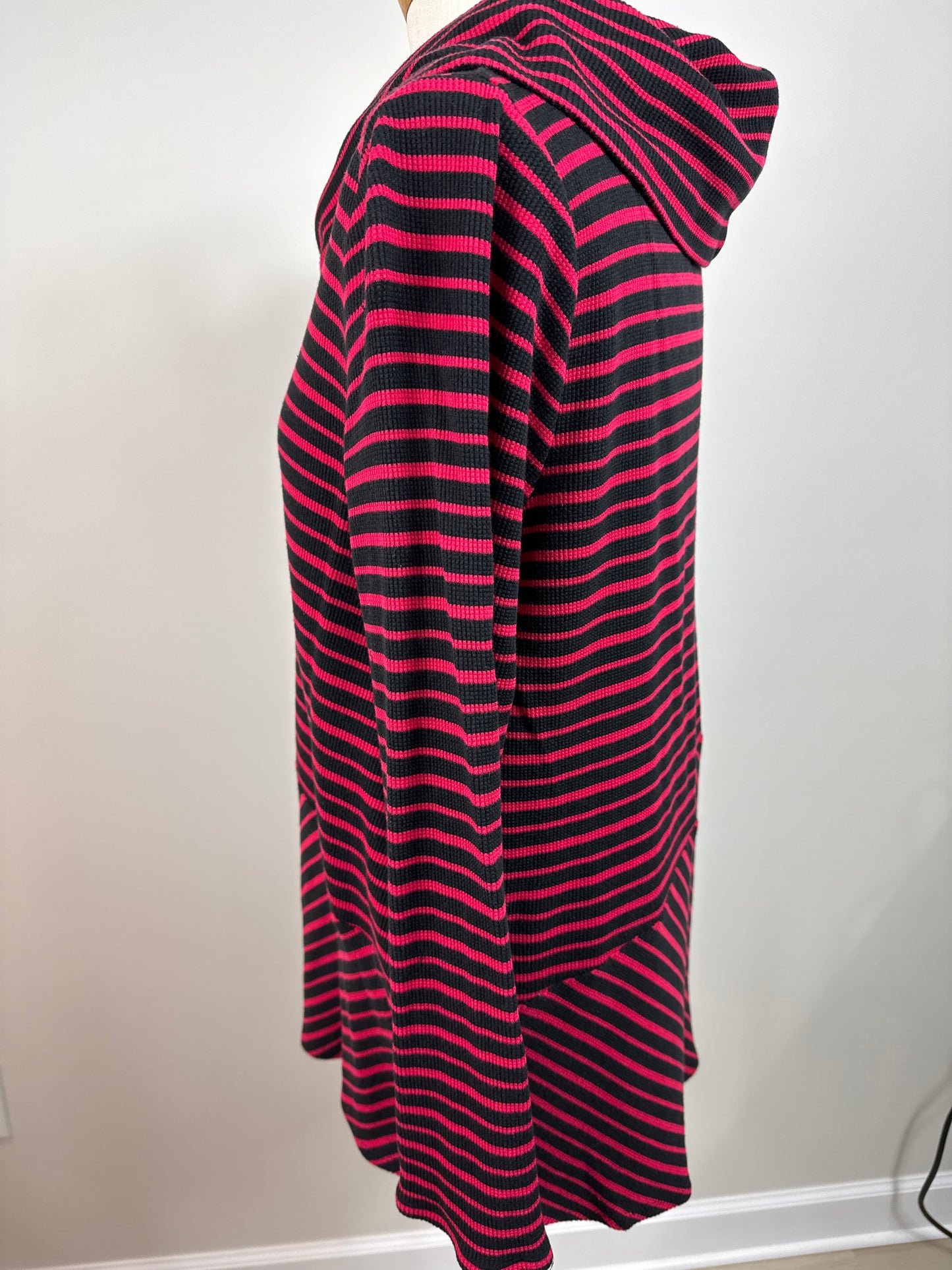 Size 3 Zenergy Pullover Top with Cowl Neck