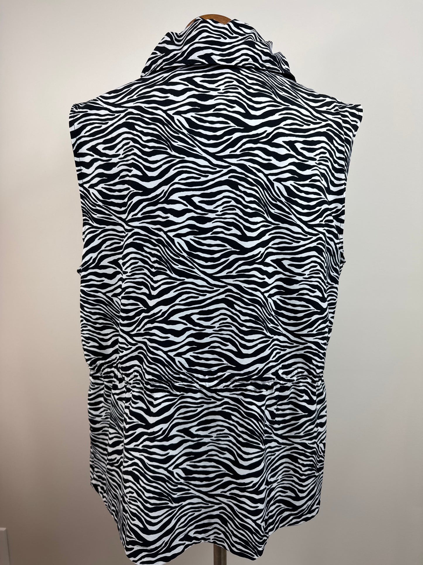 Size 4 Zenergy Reversale Jacket