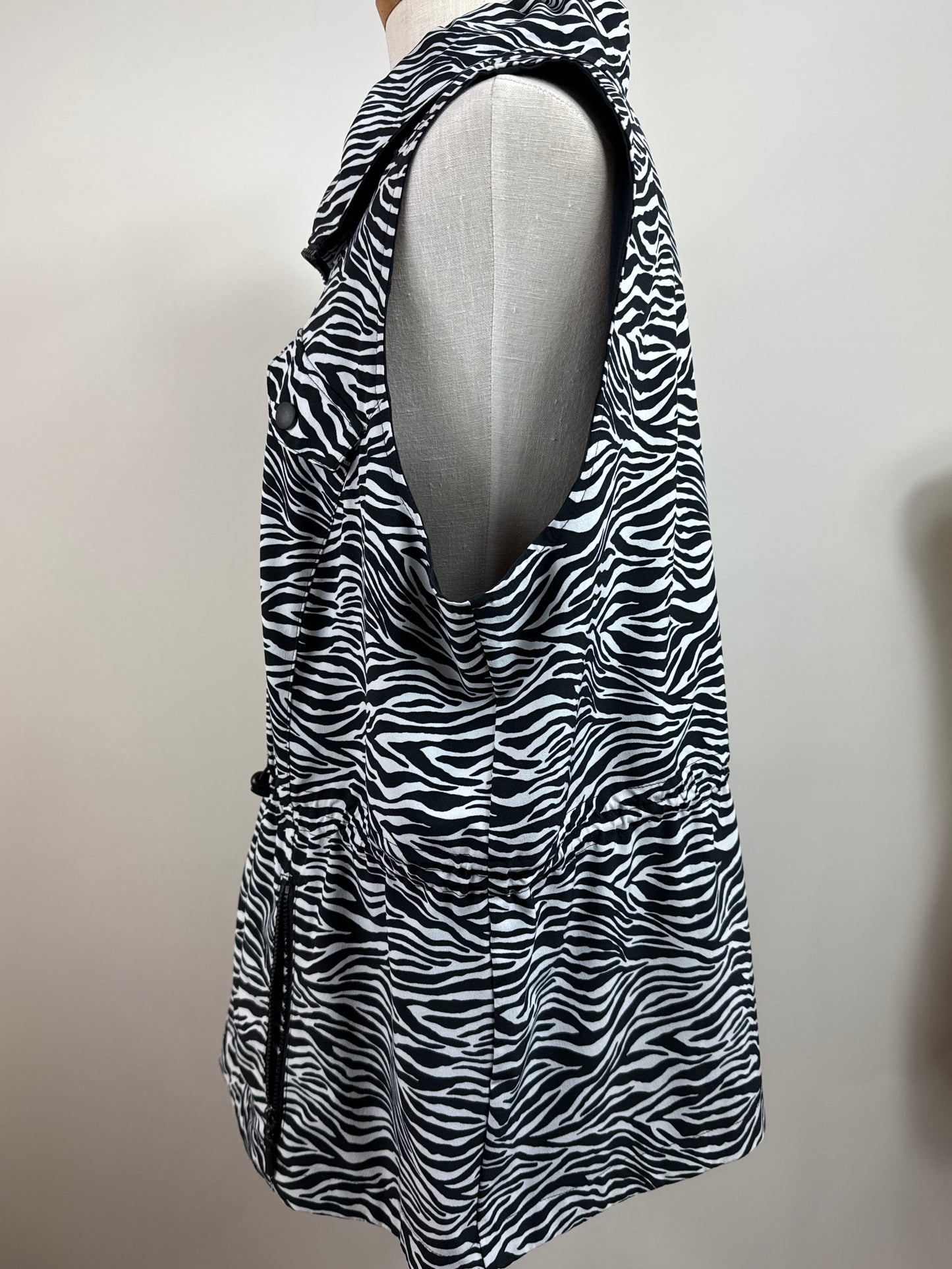 Size 4 Zenergy Reversale Jacket