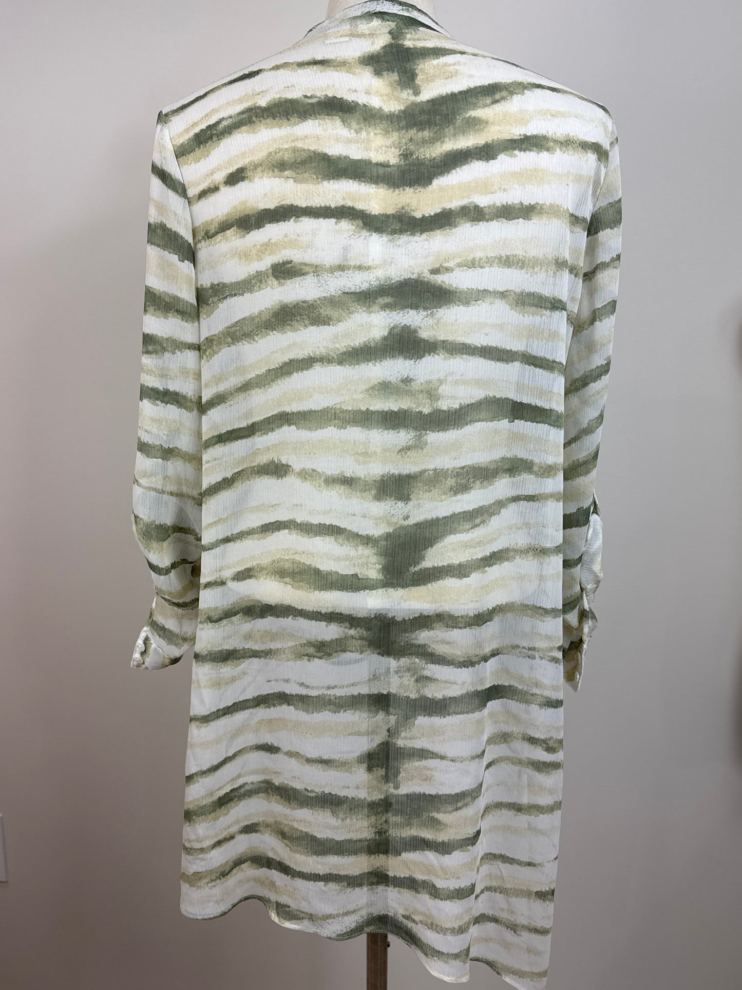 Size 1 pull over Kaftan