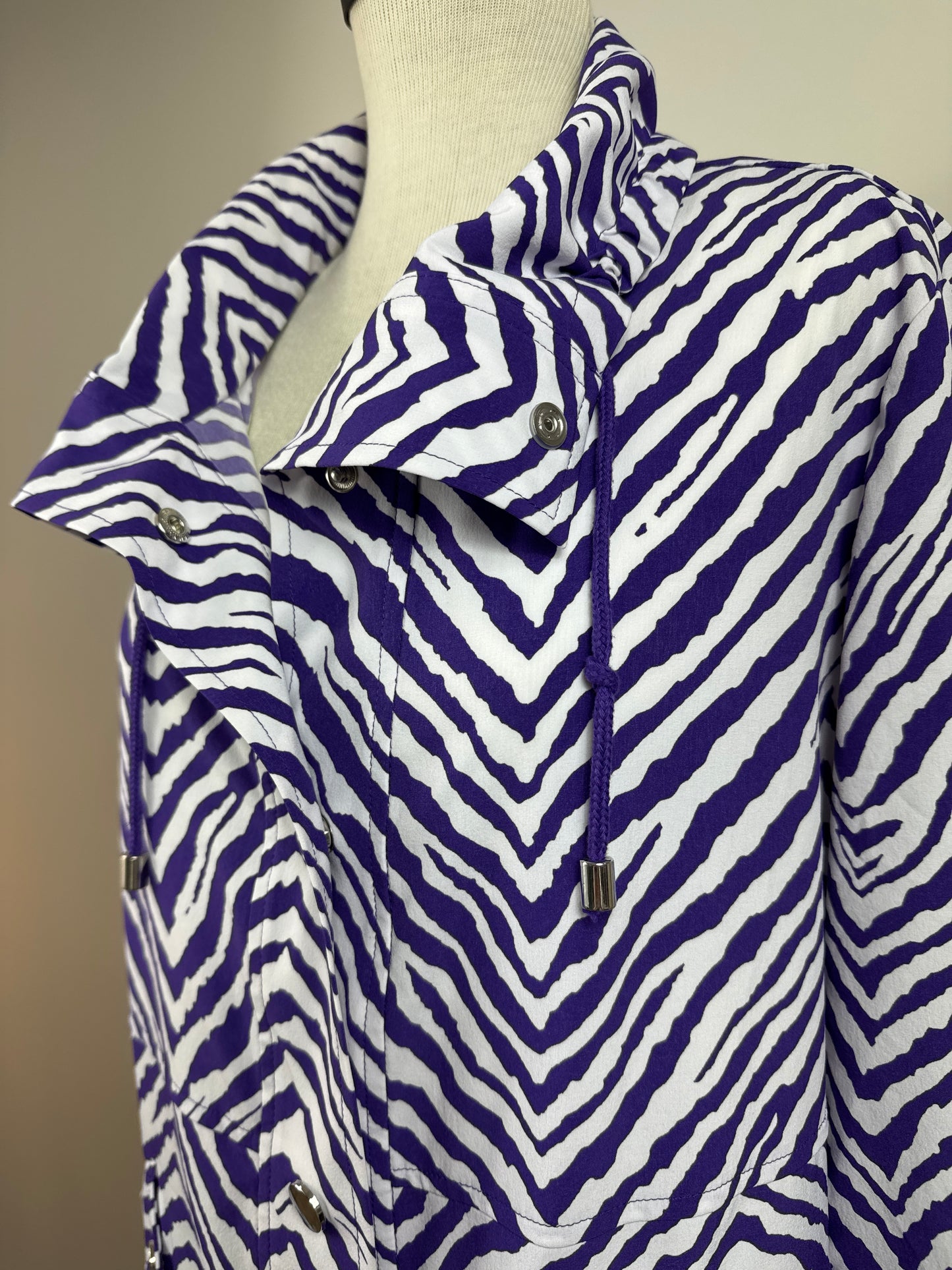 Size 2 Zenergy Purple & White Jacket
