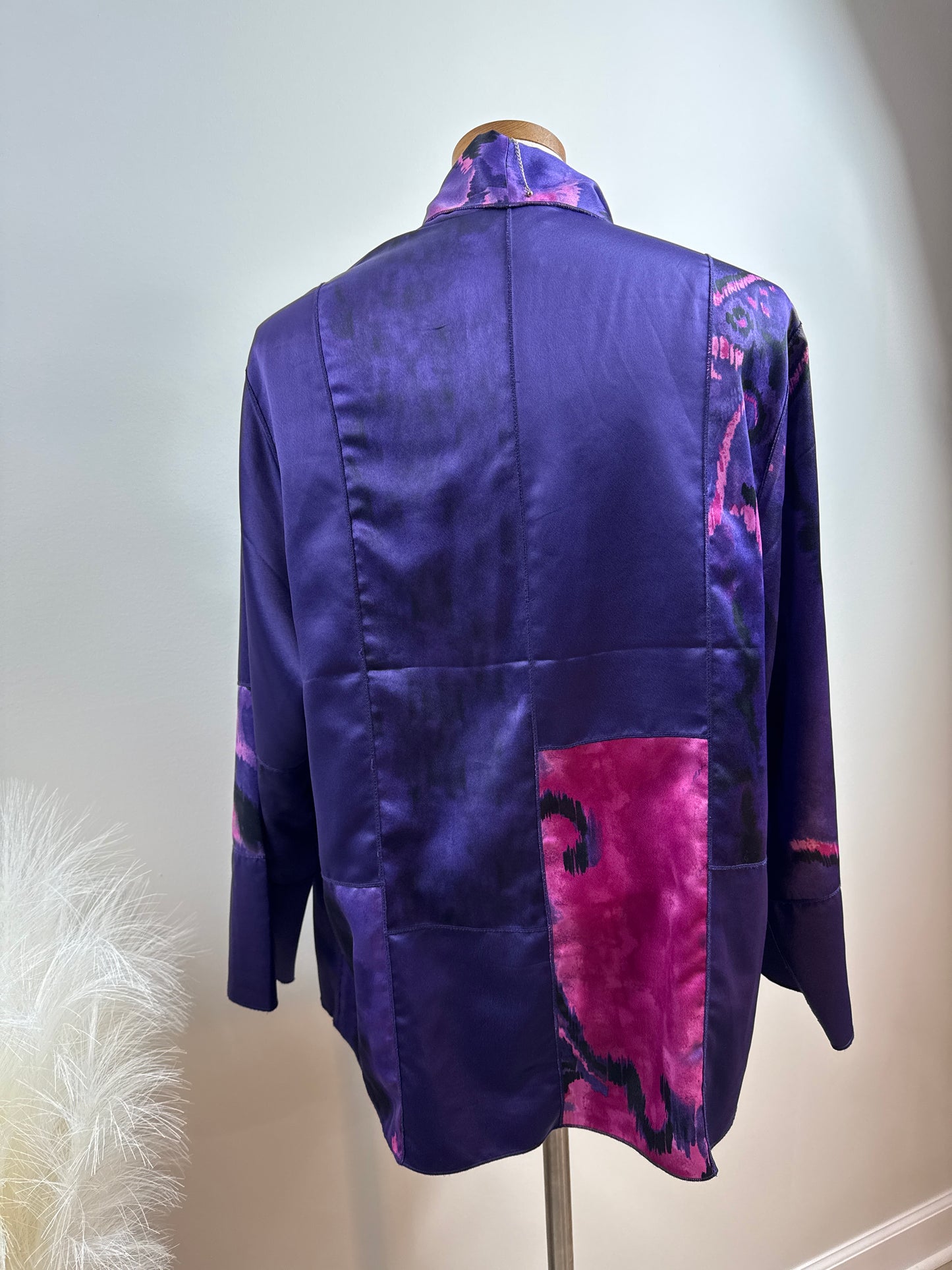 Size 2 Travelers Cardigan in Purple/ Fuchsia/Black