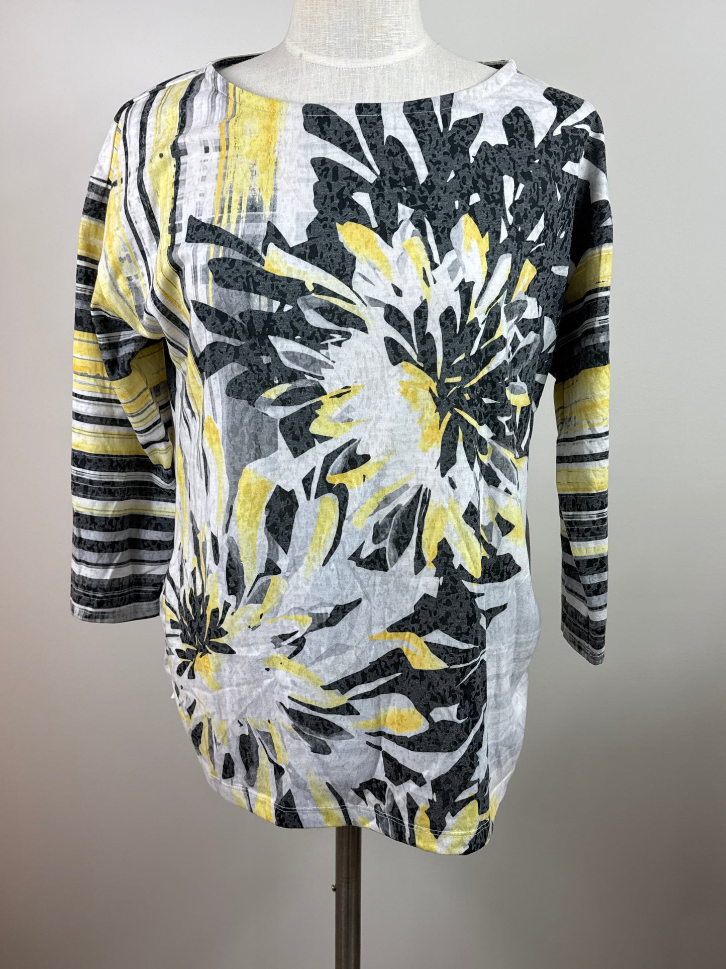 Size 2 Pullover Pint Top