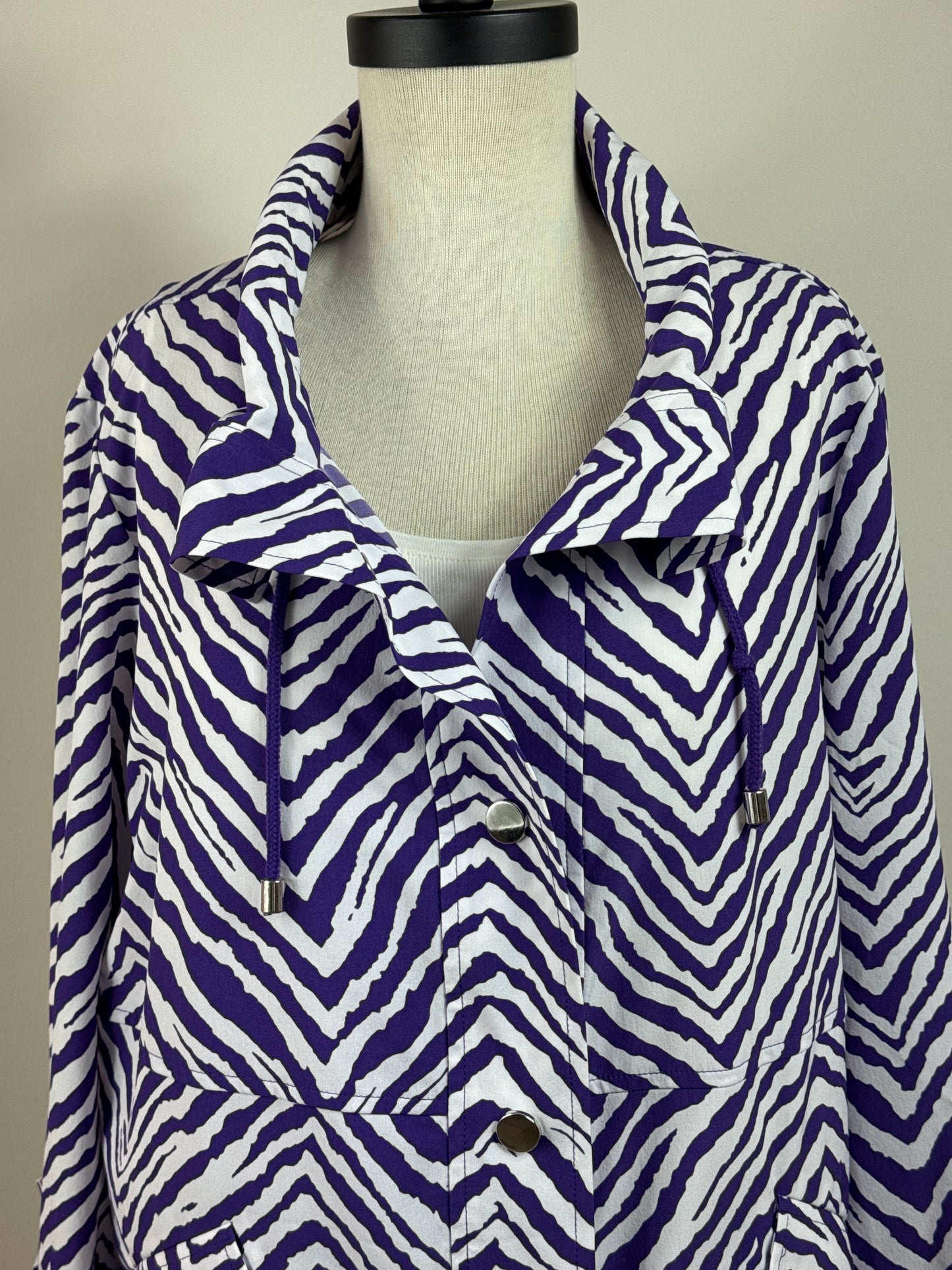 Size 2 Zenergy Purple & White Jacket
