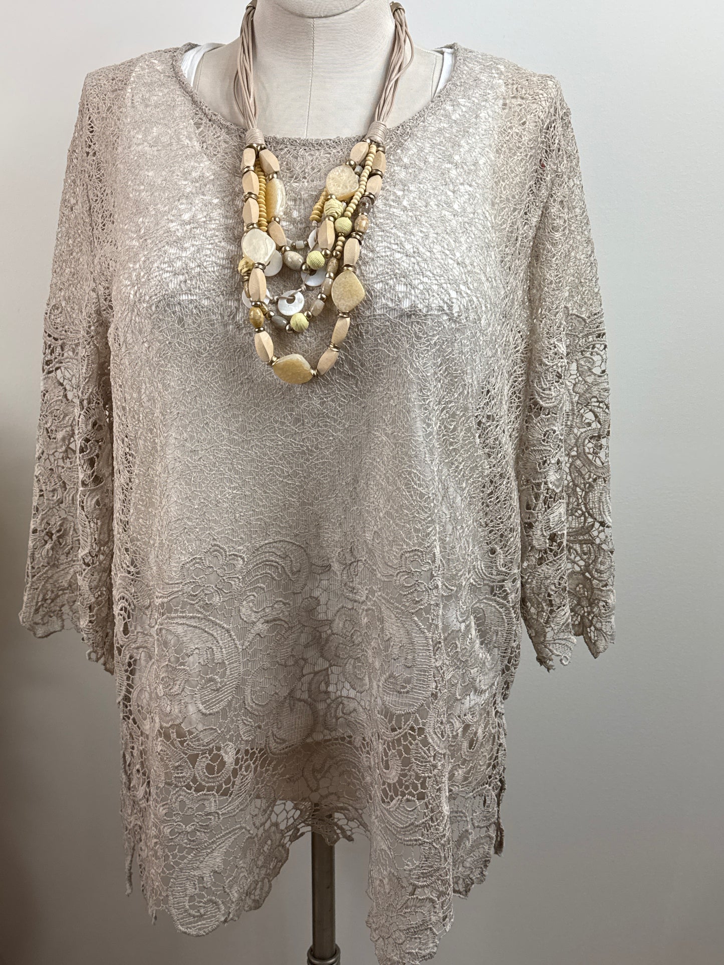 Size 3 NWTs Lace Tunic 3/4 Sleeves